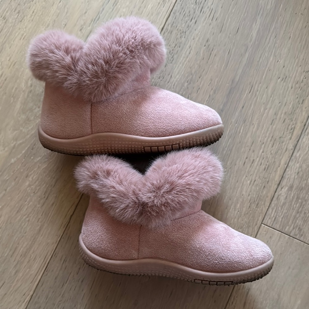 Cozy Pink Toddler Booties - Picture 3 of 5